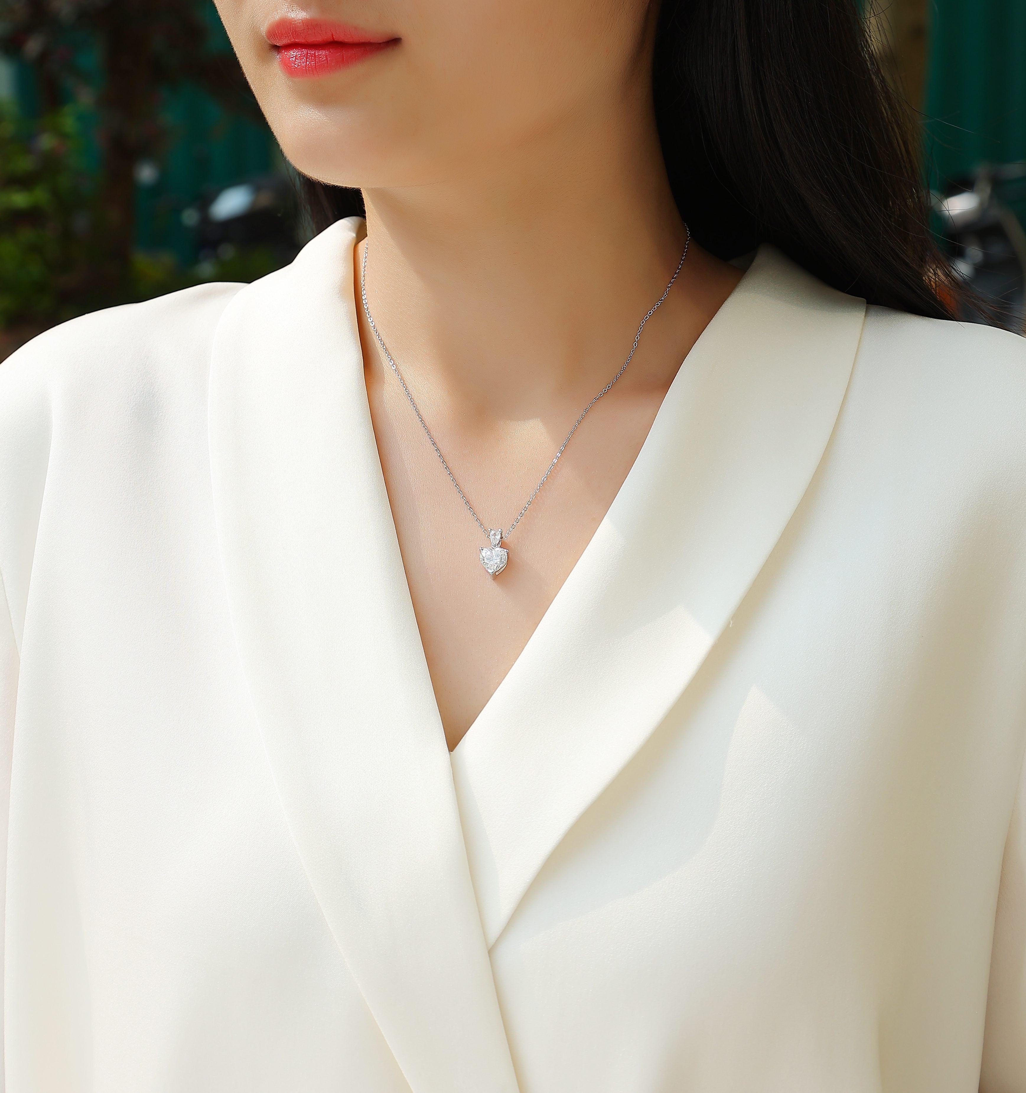 The Beloved of the Heart Pendant Set – Moissanite, S925 Silver & Platinum.