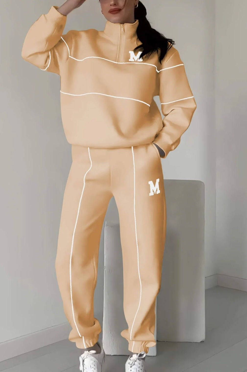 Women’s 2-Piece Sweatsuit Set – Pullover Sweatshirt & Baggy Sweatpants