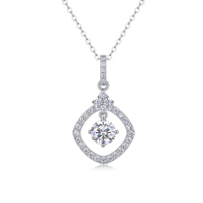 Starlight Heart-to-Heart Pendant Set – 1-Carat Moissanite, S925 Silver & Platinum.
