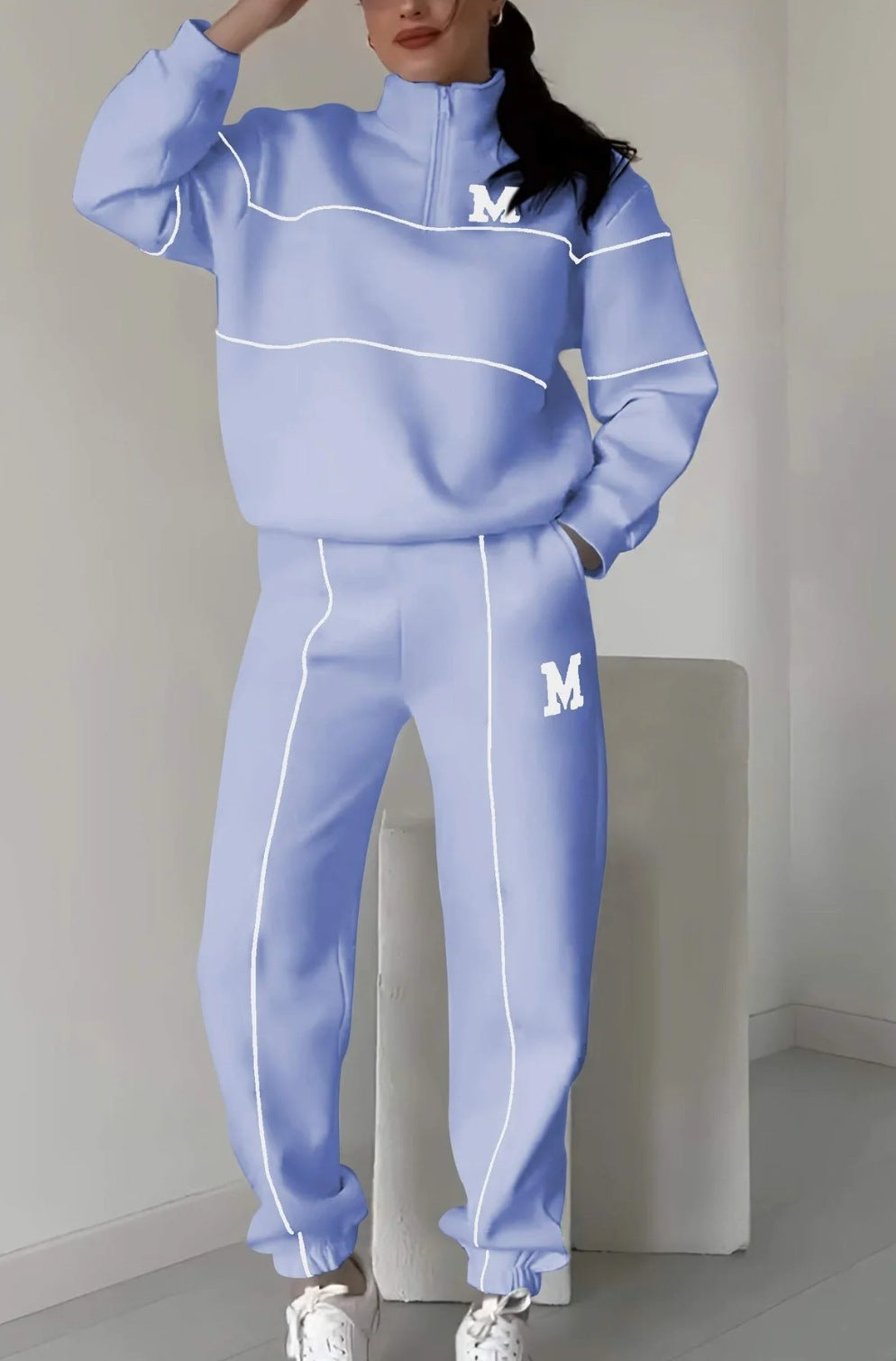 Women’s 2-Piece Sweatsuit Set – Pullover Sweatshirt & Baggy Sweatpants